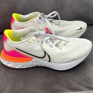 Nike Renew Run 'Platinum Pink Blast' CK6360-005